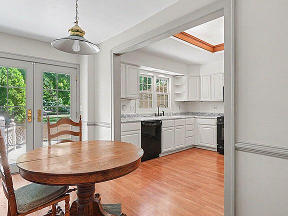 5th image of 7650 Ann Arbor St