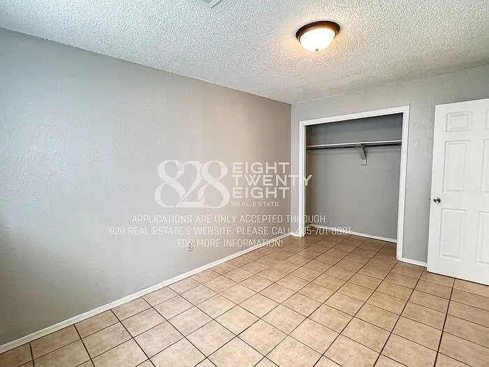 614 SE 7th St — Photo 14