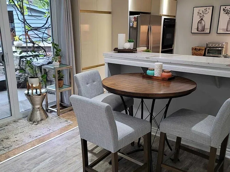 900 Juniper St #2 — Photo 4