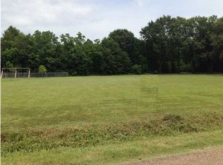 111 E Leblanc Rd, Maurice, LA 70555