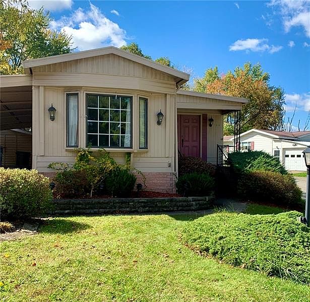 1st image of 100 Pembrooke Dr