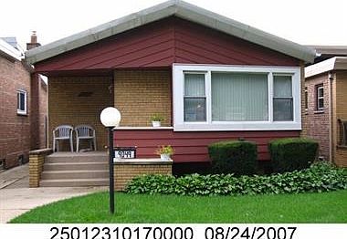 1st image of 9049 S Oglesby Ave