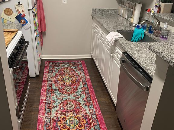 5th image of 12915 Alton Sq APT 204