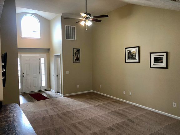 3rd image of 338 Hidden Ct.