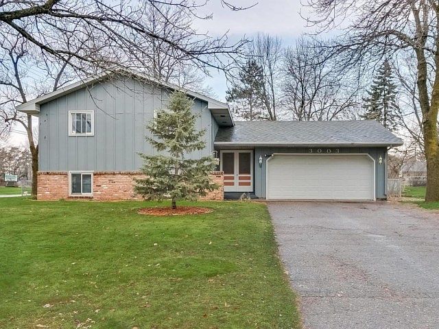 1st image of 3003 8th Ave