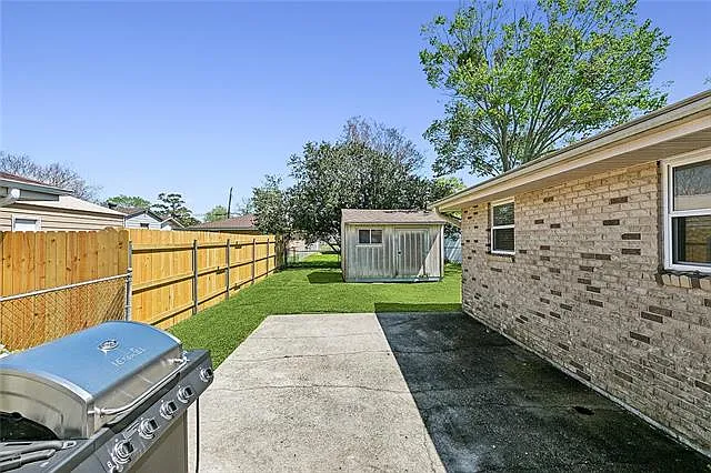 1749 Diane Dr — Photo 9