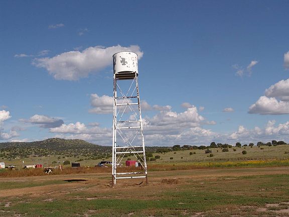 4th image of 35 Frontier Trl