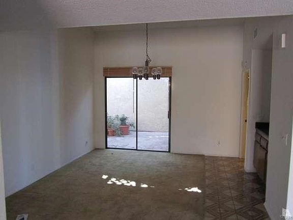 5th image of 3180 Silver Maple Cir