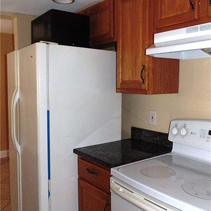 5th image of 2366 E Mall Dr APT 408