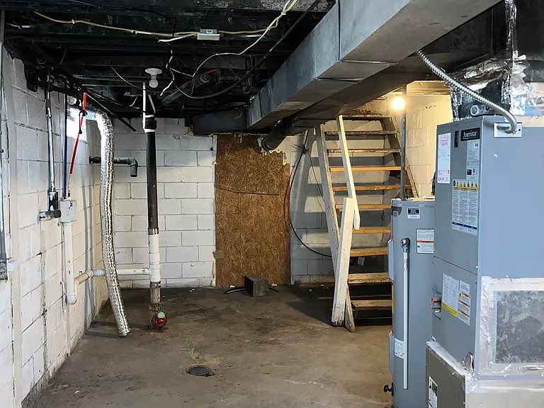 628 N Oxford St — Photo 13