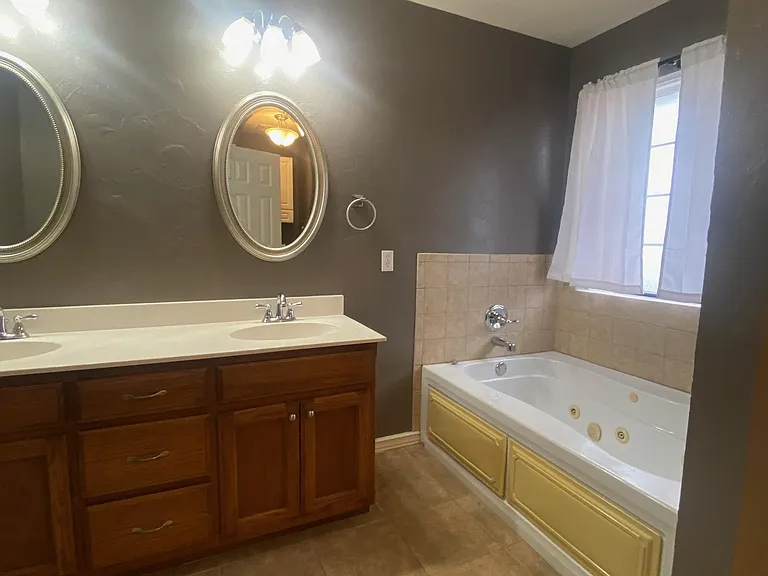 2331 Apple Way — Photo 6
