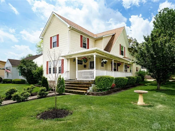 1001 Watervliet Ave, Dayton, OH 45420