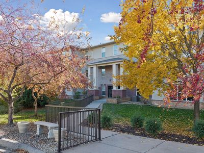 9225 Medicine Lake Rd APT 311B, Golden Valley, MN, 55427