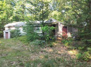 10 Maple Ave, Newton, NH 03858