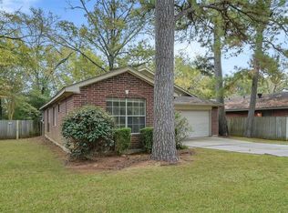 318 Paradise Ln, Montgomery, TX 77356