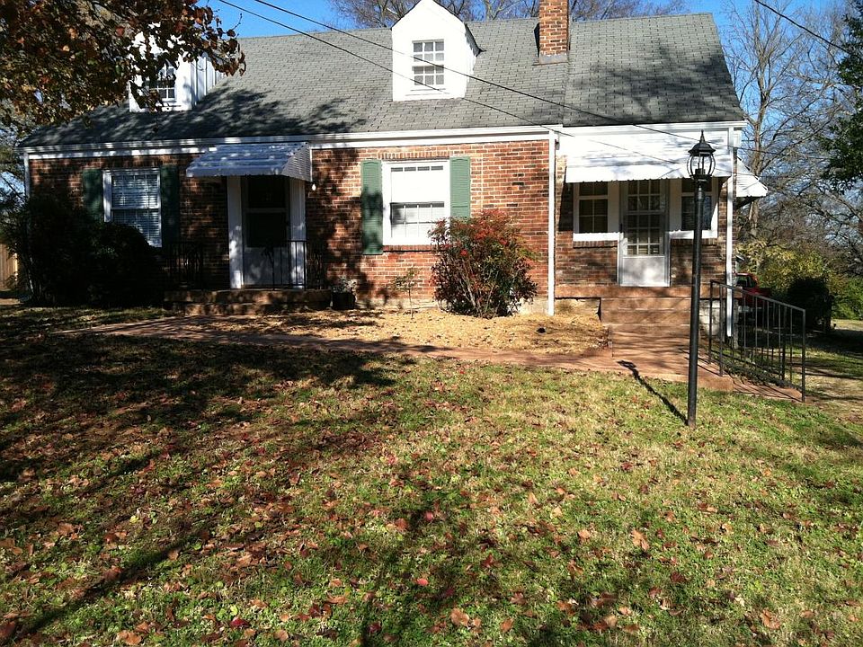 1305 PLYMOUTH