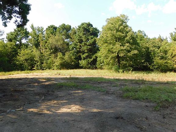 2nd image of 2313 County Road 3551