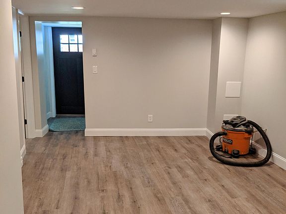 2nd image of 43 Cedarwood Dr