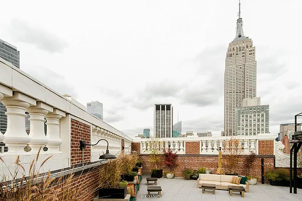 Rented by Town Residential | media 38