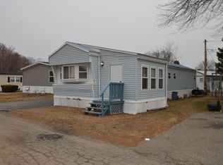 4 Wanda Ln, Exeter, NH 03833