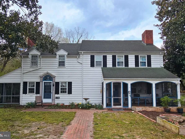 403 & 405 E 4th St, Laurel, DE 19956