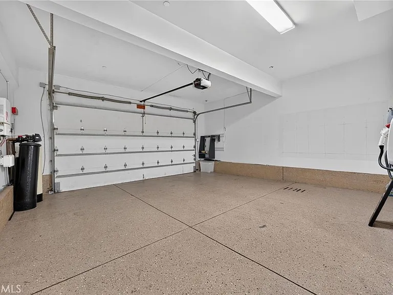 11662 Ricasoli Way — Photo 72