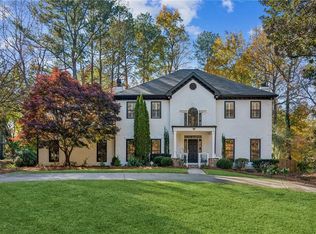 5460 E Idlewood Ln, Sandy Springs, GA 30327