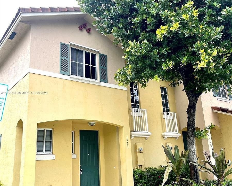 1st image of 1963 SW 60th Ter