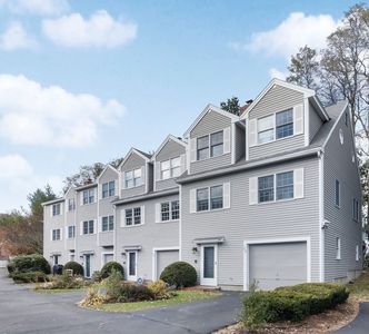 22 Lothrop St Unit 22, Newtonville, MA, 02460