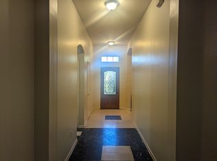 10443 N Shadowdale Dr, Houston, TX 77041