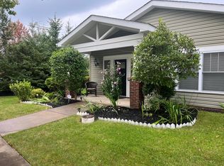 101 Bucktail Dr, Cranberry Township, PA 16066