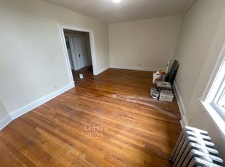 1634 Commonwealth Ave APT 24, Brighton, MA 02135