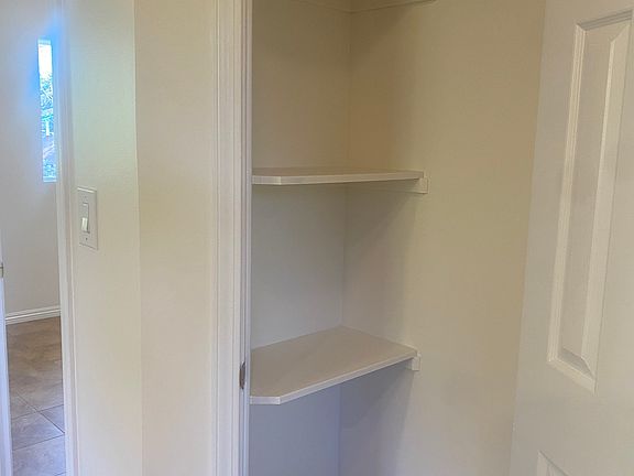 5th image of 17401 Dearborn St #1