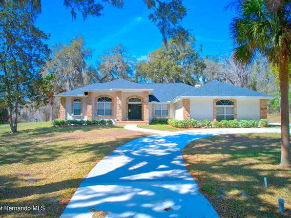 10113 Kimbrough Dr, Brooksville, FL 34601