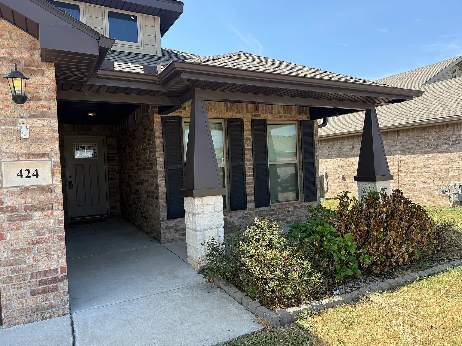 3 bed, 1782 sqft, $2,000 — Photo 2
