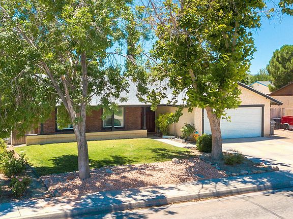 2306 Forry St-3
