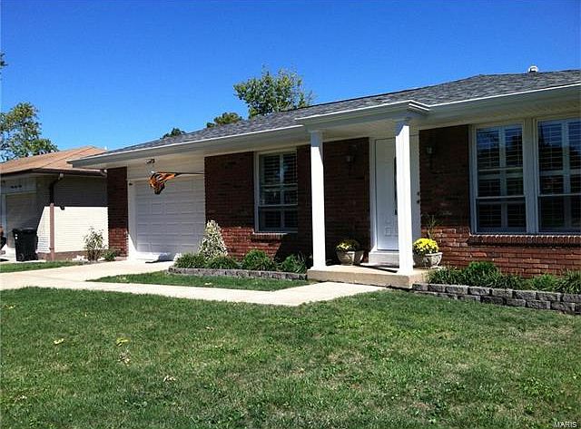 1st image of 9808 Vera Cruz Dr