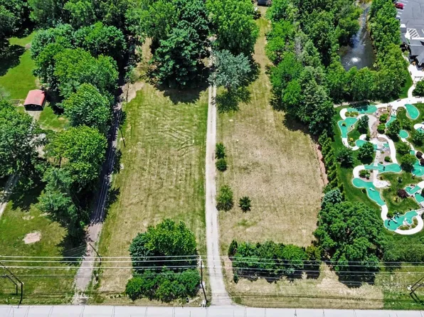 12064 Adams Rd, Granger, IN 46530