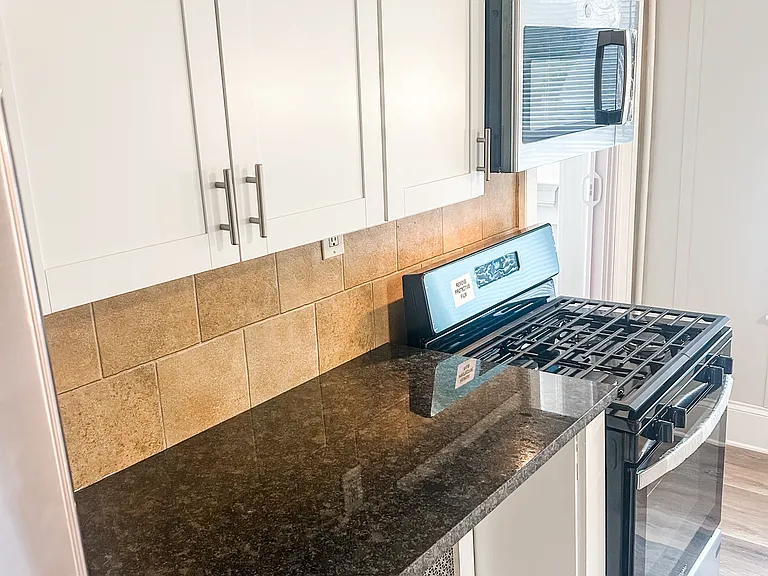 255 Elm St #5 — Photo 1
