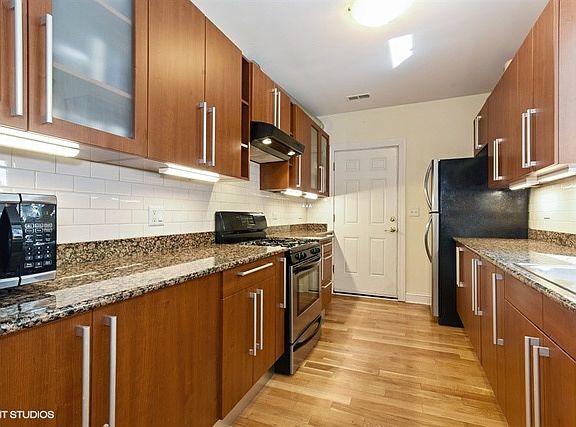4th image of 4953 N Saint Louis Ave #2