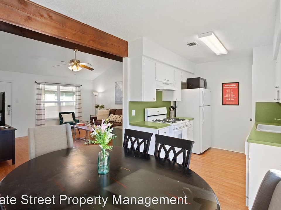 1st image of 1603 Kinney Ave APT 3