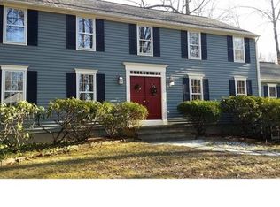 23 Hoyt Farm Dr, New Canaan, CT 06840