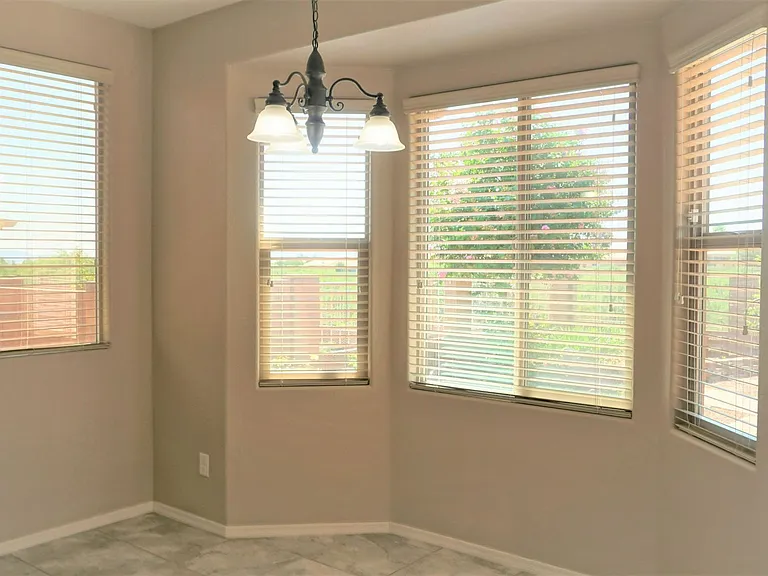 1858 Prairie Grass Dr — Photo 14