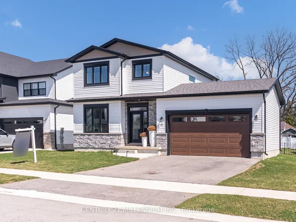 17 Helen Ct, Central Elgin, ON N0L 1B0