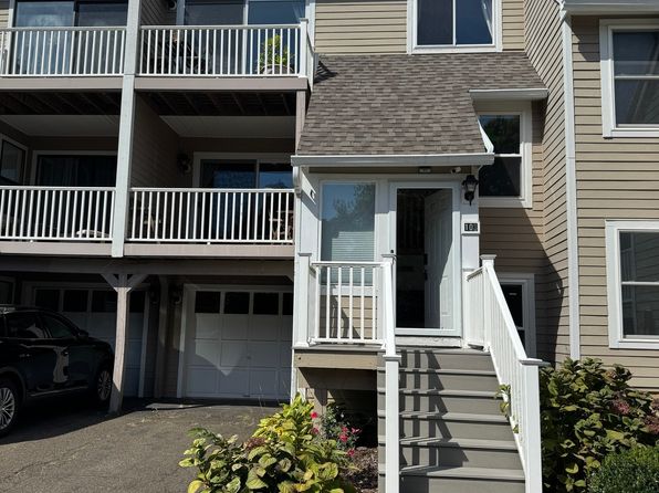 103 Peddlars Dr #103