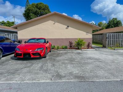 1042 NW 8th Ave, Fort Lauderdale, FL, 33311