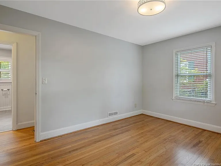 415 Vista Dr — Photo 18