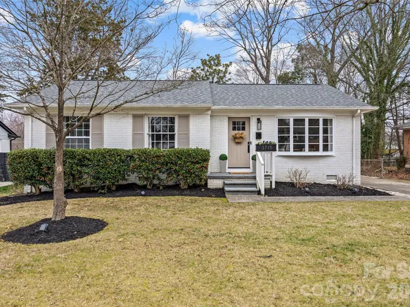 3715 Bankston Pl, Charlotte, NC 28215