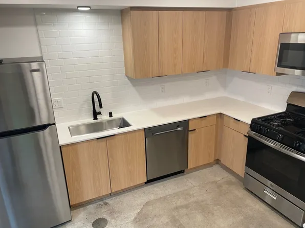 (undisclosed Address), San Diego, CA 92110