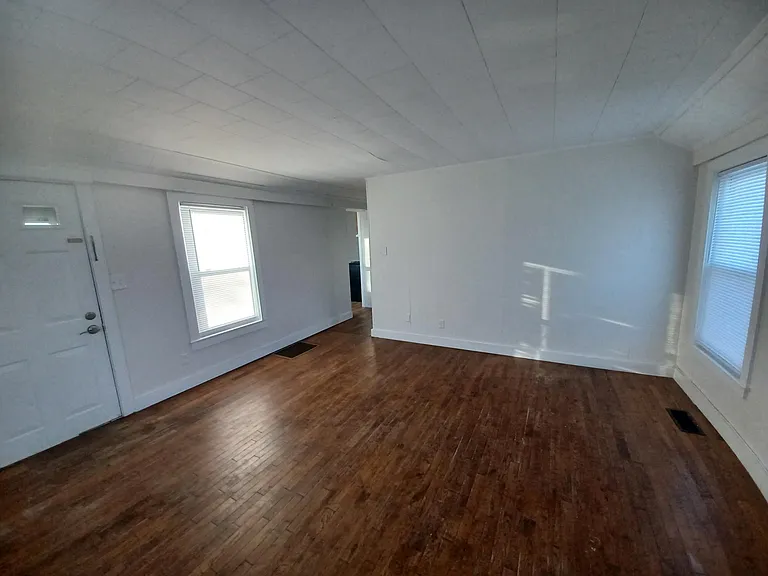 3 Old Glen Charlie Rd #B — Photo 12
